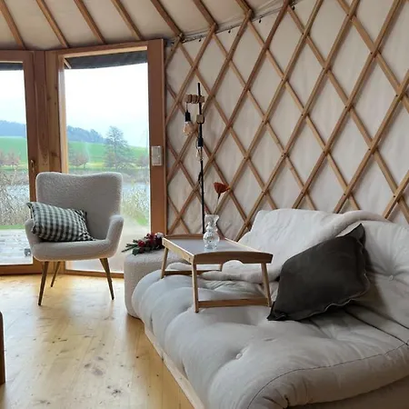 Yary Yurt Hotel Vseruby  Exterior photo