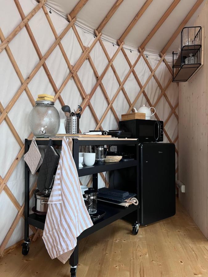 Campo de lujo Yary Yurt Všeruby